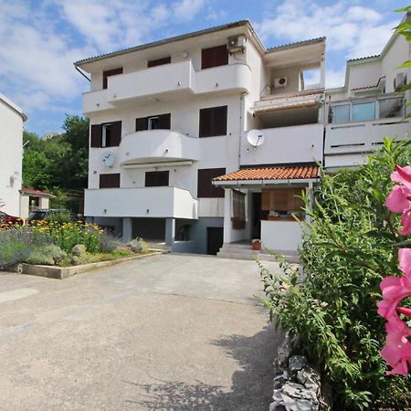 Apartments Karamarko 巴斯卡 外观 照片